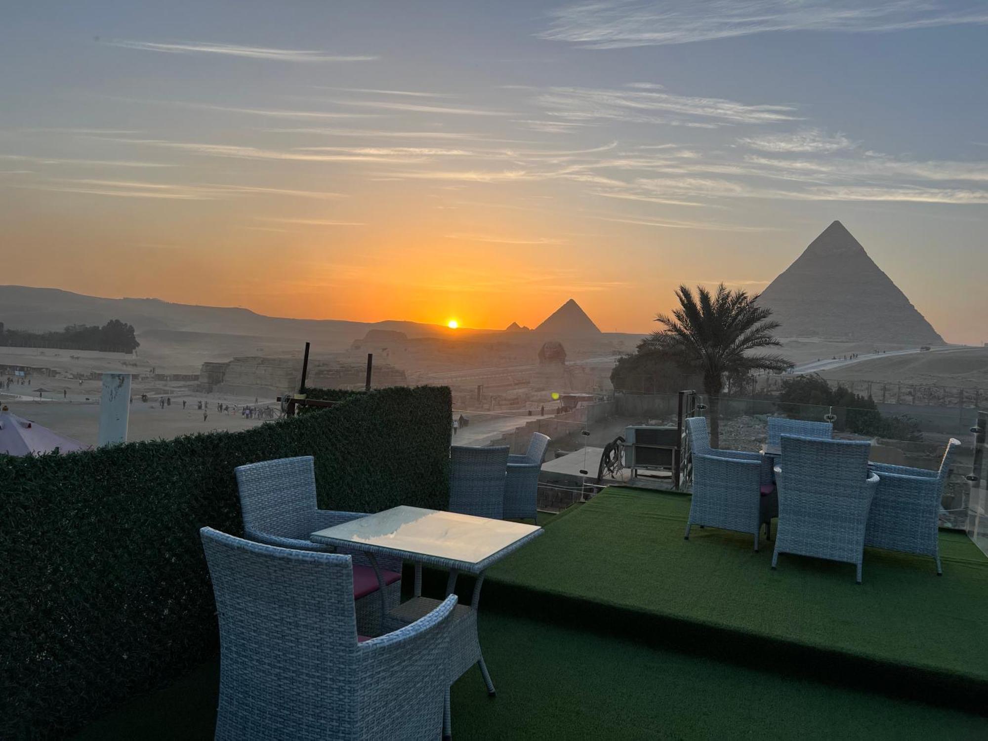 Golden Scarab Pyramids Hotel Kafrat al Jabal Exterior foto