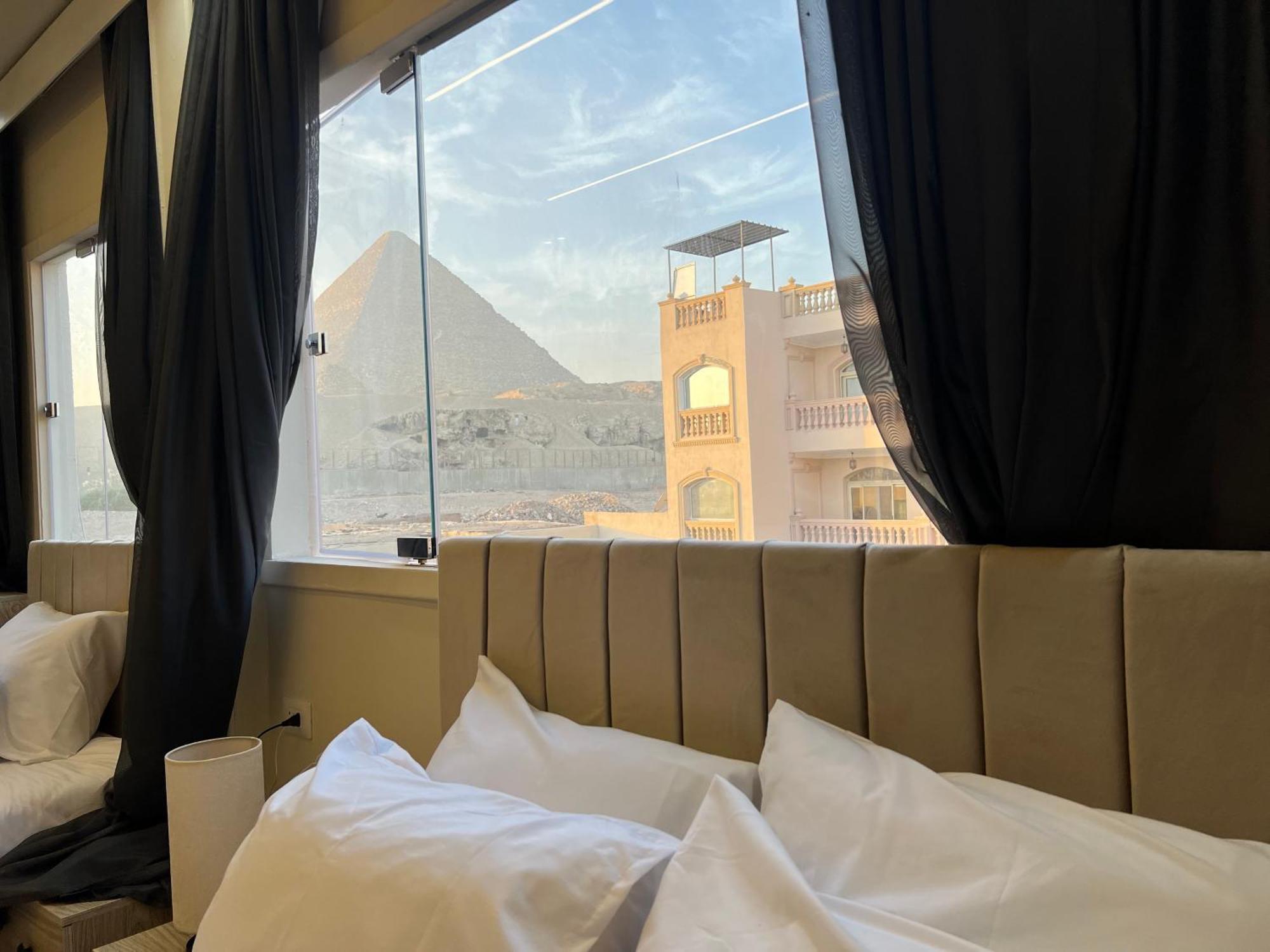 Golden Scarab Pyramids Hotel Kafrat al Jabal Exterior foto