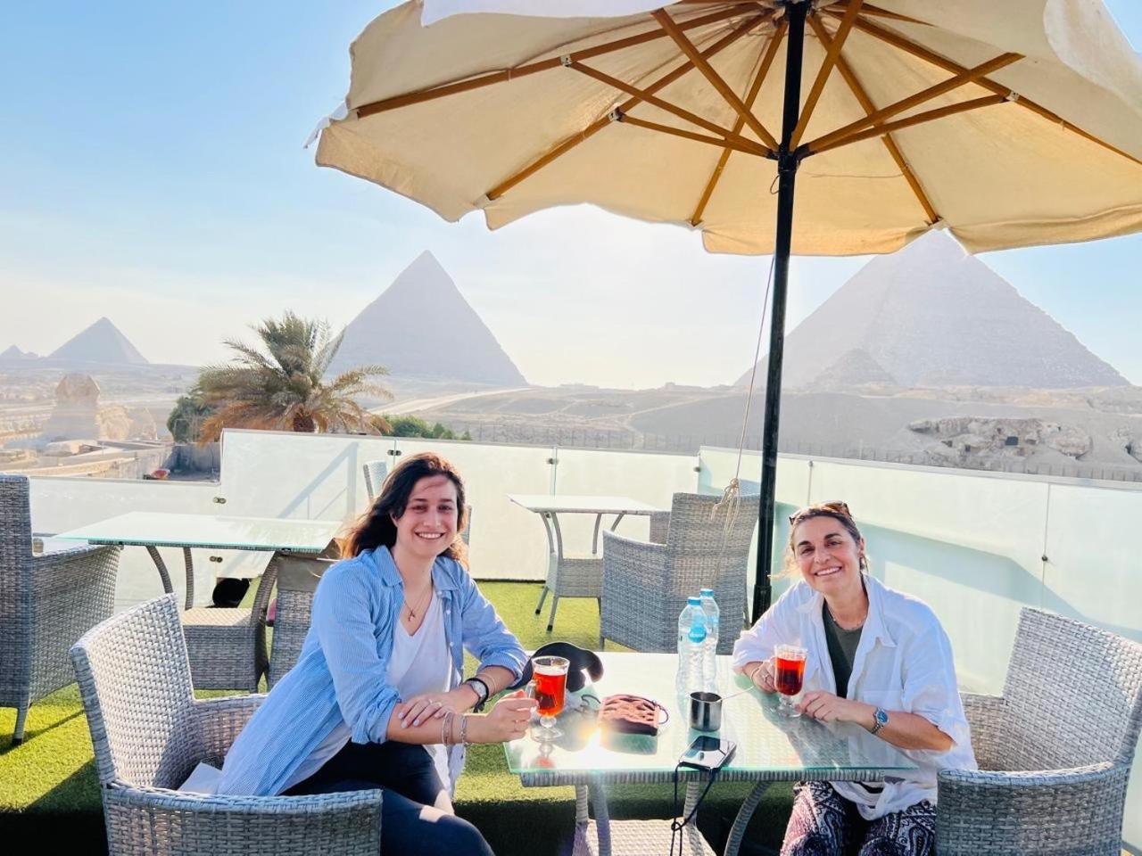 Golden Scarab Pyramids Hotel Kafrat al Jabal Exterior foto