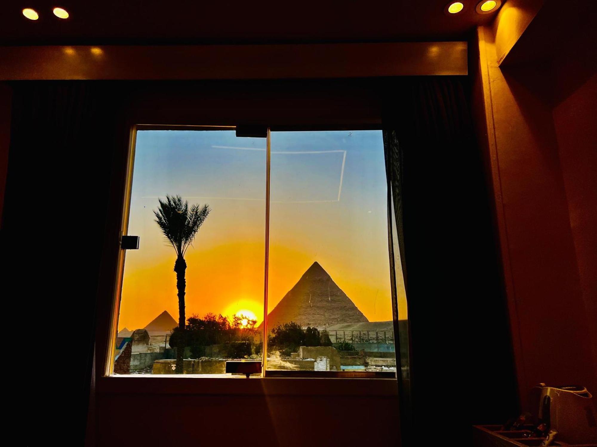 Golden Scarab Pyramids Hotel Kafrat al Jabal Exterior foto