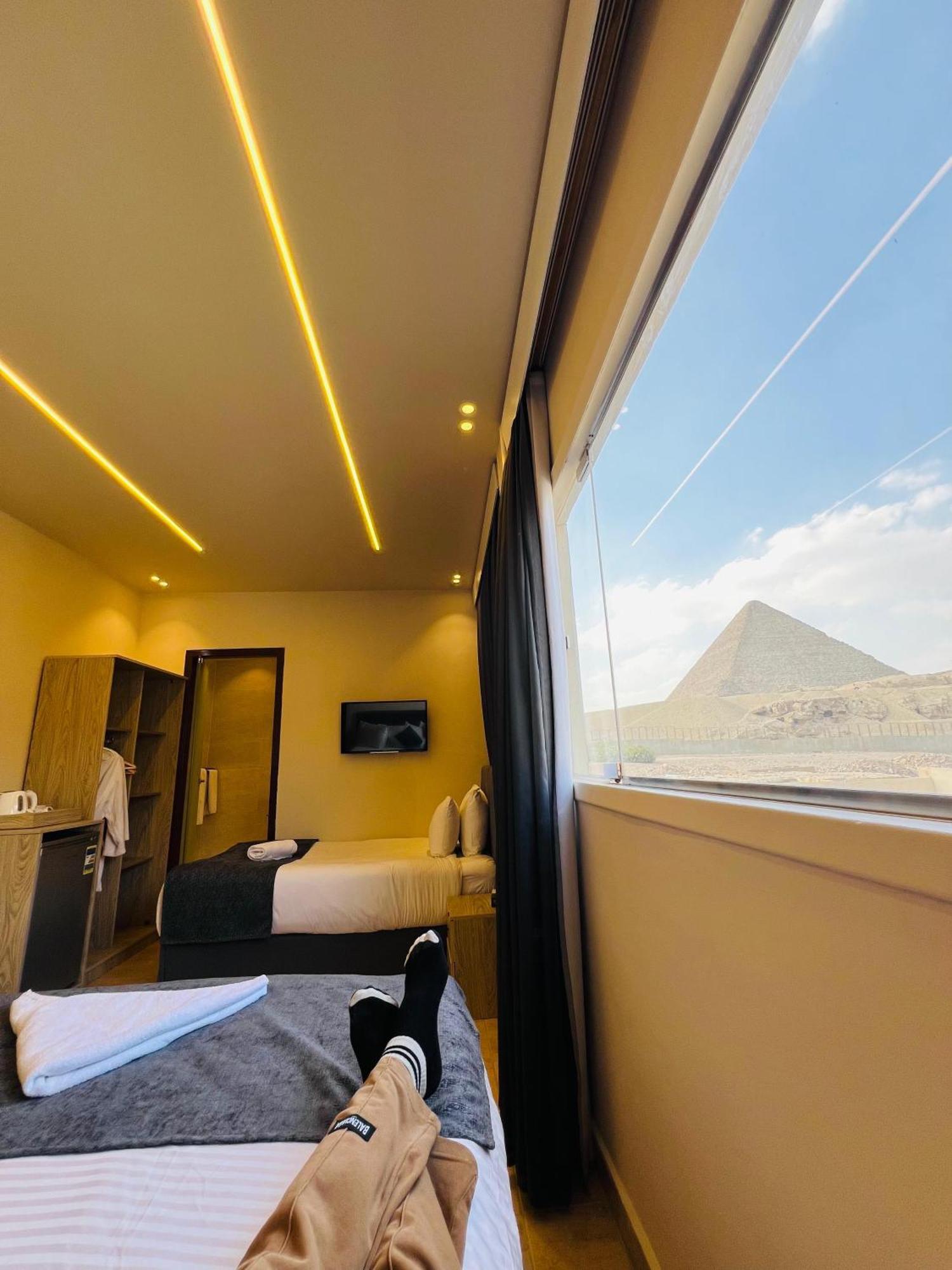 Golden Scarab Pyramids Hotel Kafrat al Jabal Exterior foto